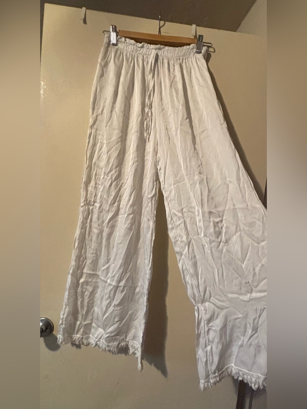 Relaxed Wide Leg White Linen-Blend Pants